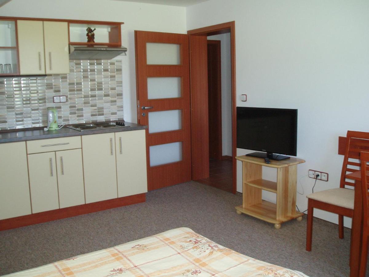 Apartmany U Srdce Vltavy Horni Plana Exterior photo